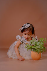 Baby Girl White Polka Dot Party Dress with Bow & Tulle Skirt – Kids Birthday Outfit